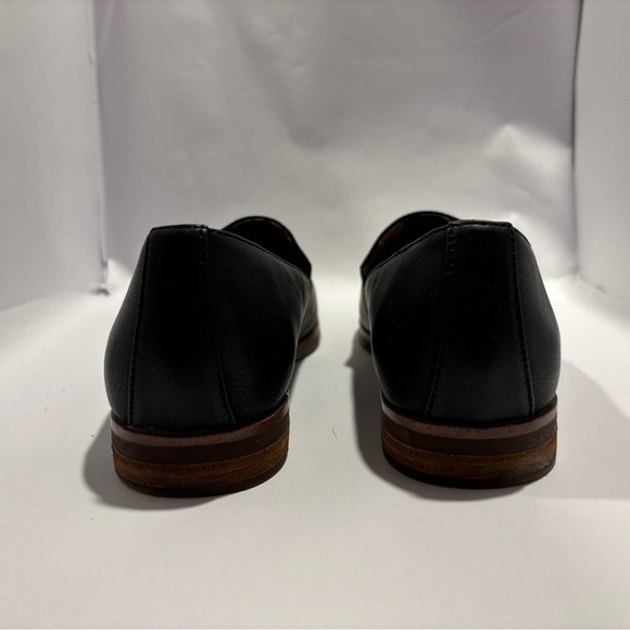 Black Leather Women's Loafers - Picture 4 of 6